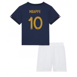 France Kylian Mbappe #10 Replica Home Stadium Kit for Kids World Cup 2022 Short Sleeve (+ pants)